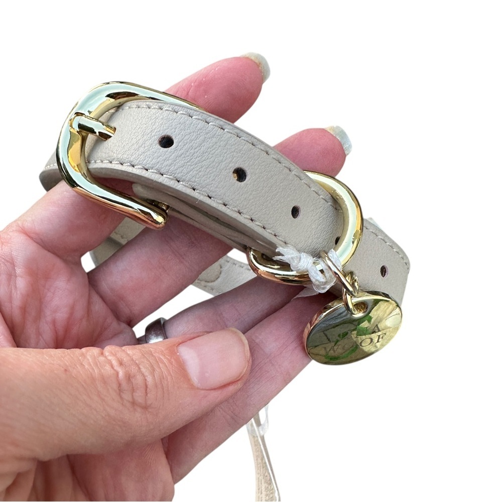 Nina Woof air tag dog Premium Dog Collar - - Picture 5 of 6